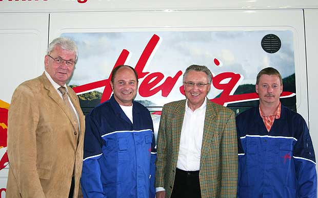 Bomba, Herzig, Grewer