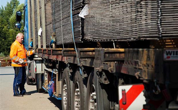 Ladungssicherung Stahlmatten