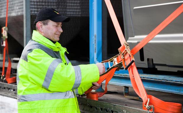 Ladungssicherung Schrägverzurren