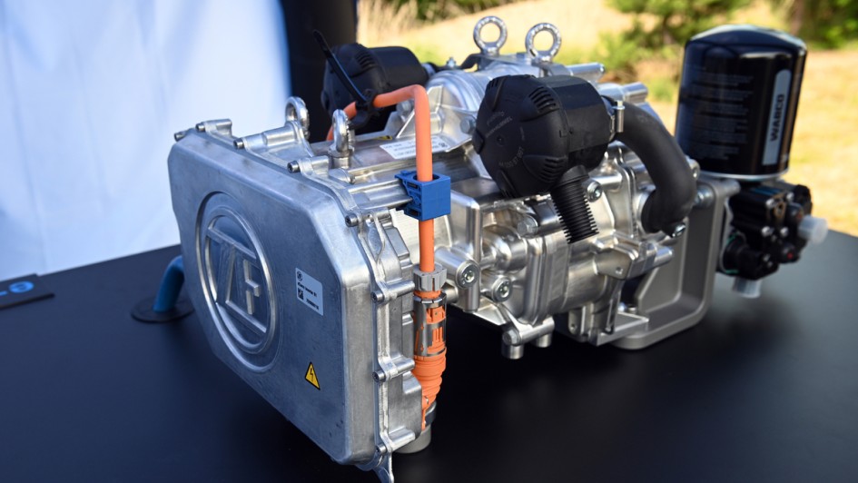 Detailaufnahme des neuen Elektro-Luftkompressors den ZF zur IAA Transportation 2026 präsentiert