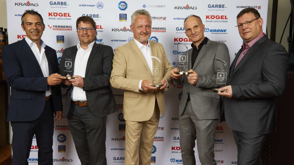 Die FUMO-Awards nahmen entgegen (von links): Jochen Reck und Bernd Schlumpberger von Teva, Dirk Osthoff von Weicken & Schmidt, Matthias Berl und Michael Herrmann von Culina Logistics.