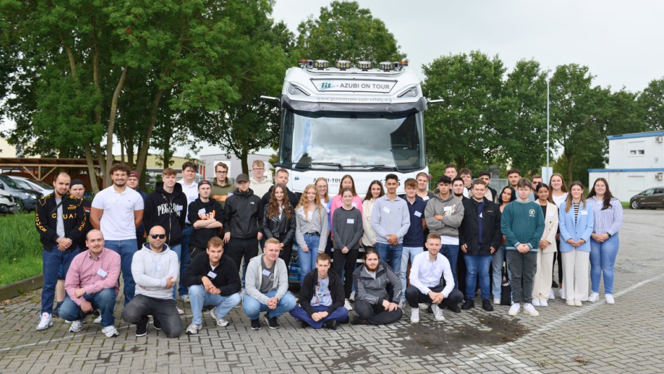 Gruppenfoto der Auszubildenden bei L.I.T