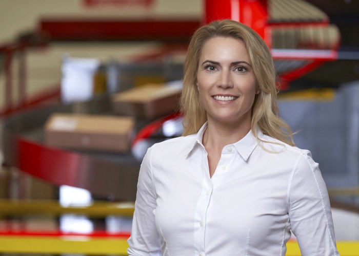 Christina Thurner - Loxxess