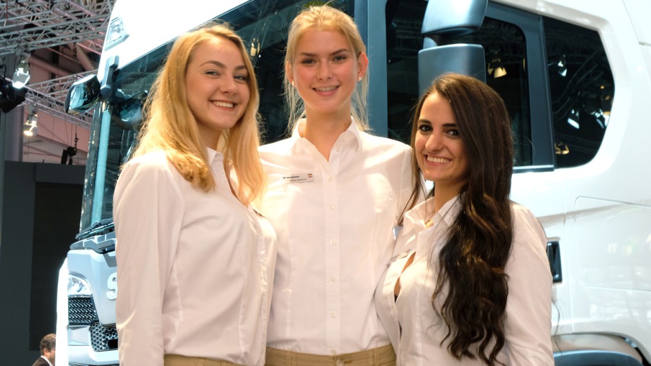 IAA 2018 - Messehostessen