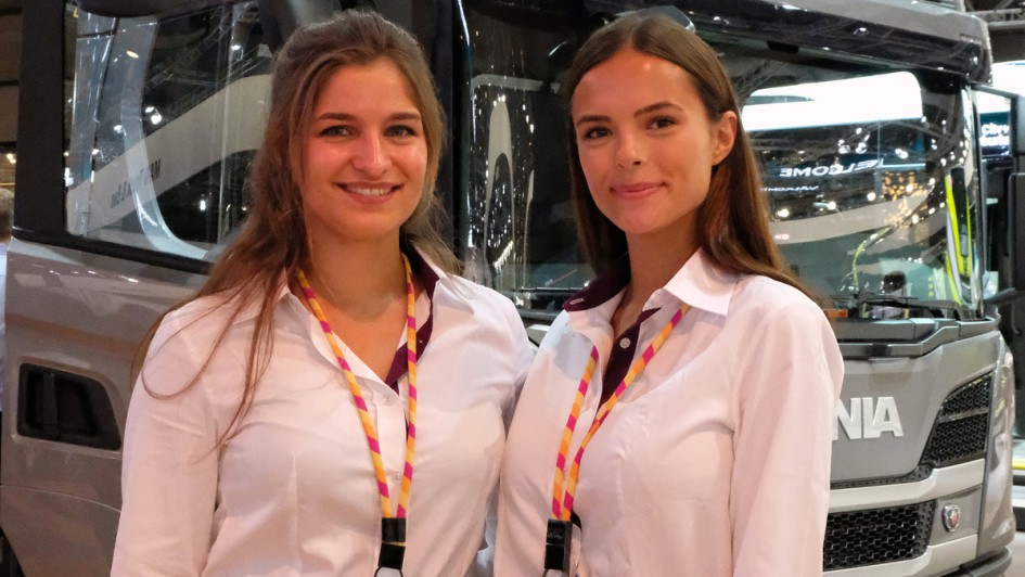 IAA 2018 - Messehostessen