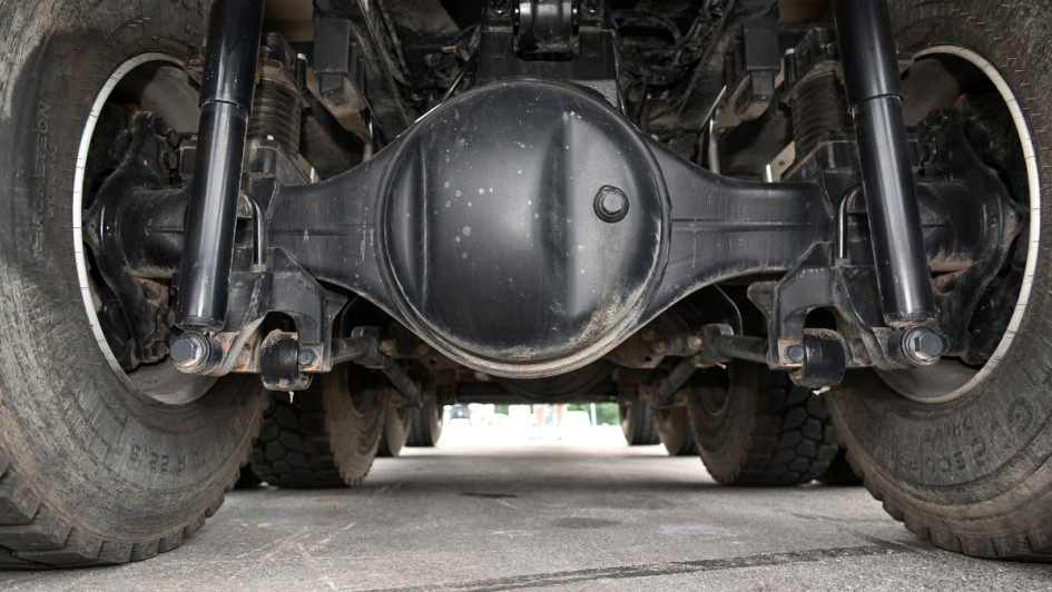 Blick auf die Hinterachse des Ford F-Line mit Differenzial