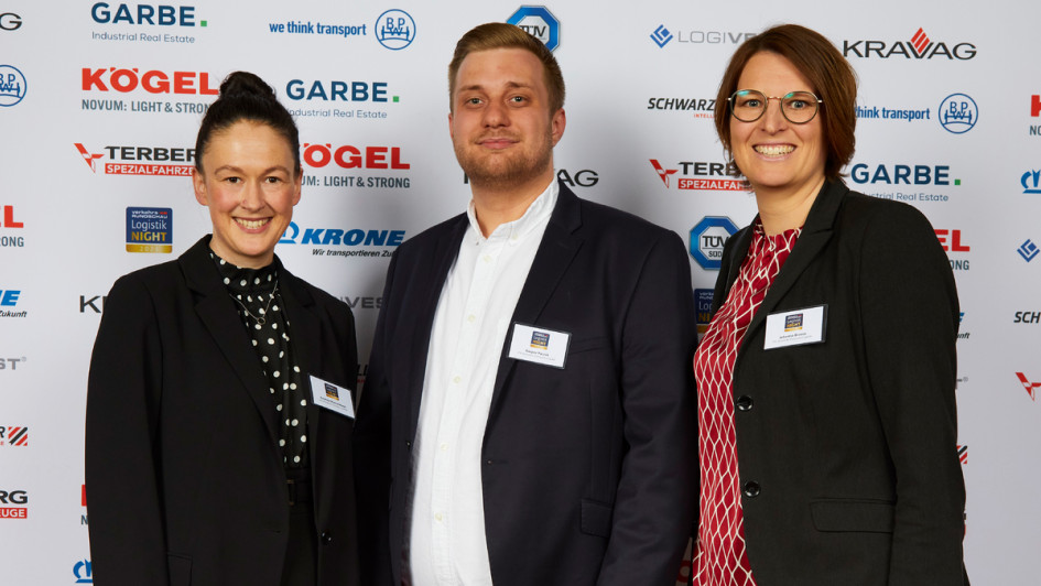 Kristina Wassermann, Kacper Paszek und Johanna Broese VTL Vernetzte-Transport-Logistik (v.l.n.r.)