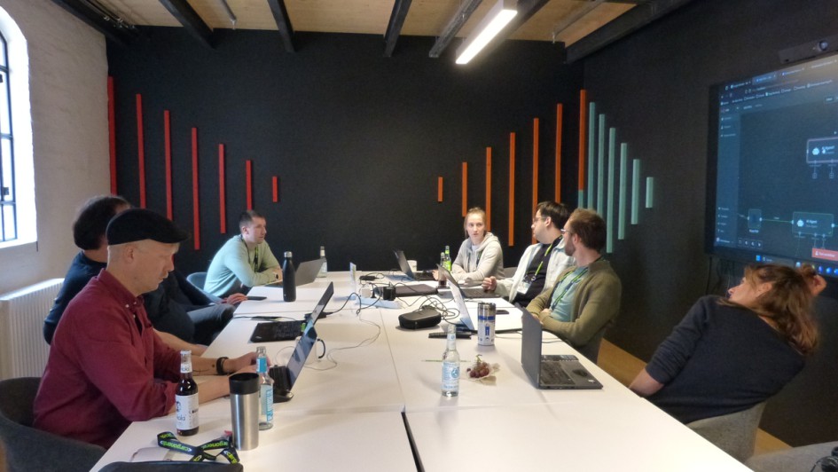 Impressionen beim Hackathon in Hamburg