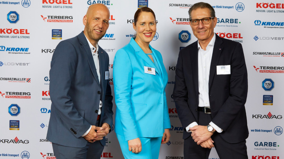 René Seckler, Nina Khanaman und Christian Hottgenroth von Scania Deutschland