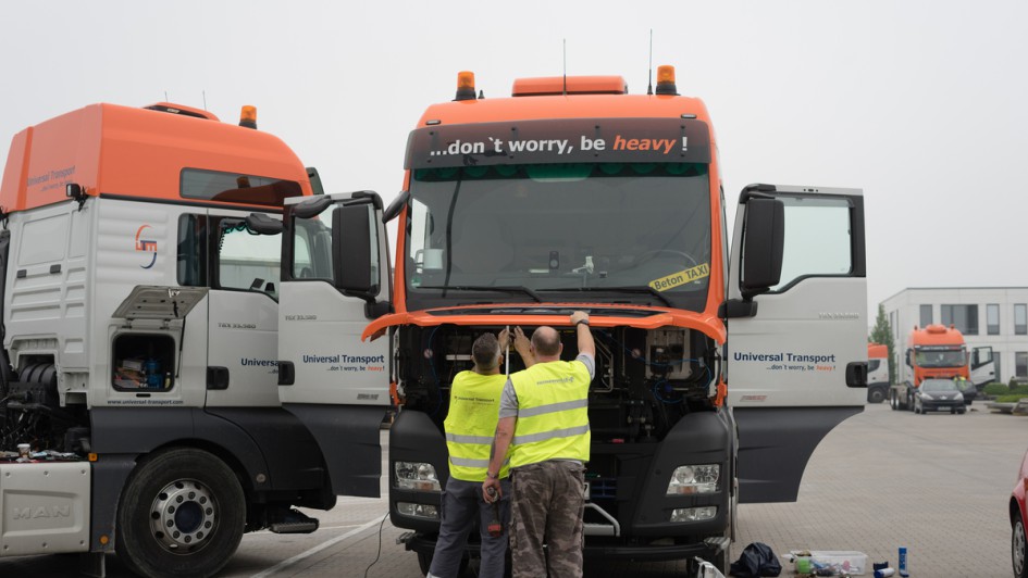 Universal Transport Reparatur Lkw