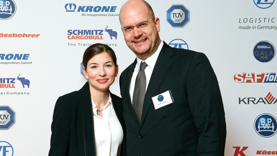 Roter Teppich Gala Nelles