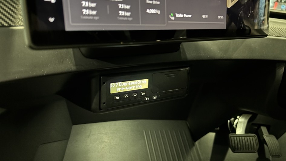 Tesla_4