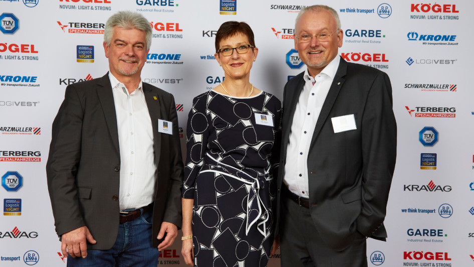 Uwe Nestel von SVG Süd, Uta C. Alborn und Helmut Alborn von August Alborn (v.l.n.r.)