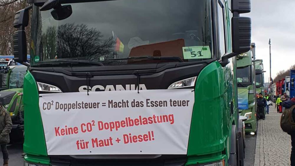 Osters & Voß auf der Demo in Berlin