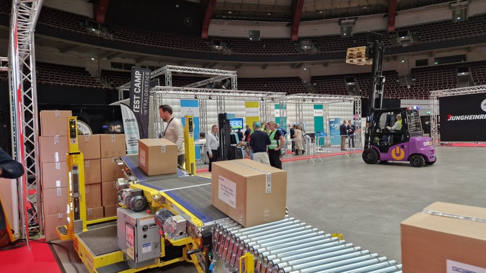 Lösung für automatisierte Entladung beim Test Camp Intralogistics 2026